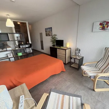 2 Couchages Cap D'agde Naturisme Cn040-722 Agde